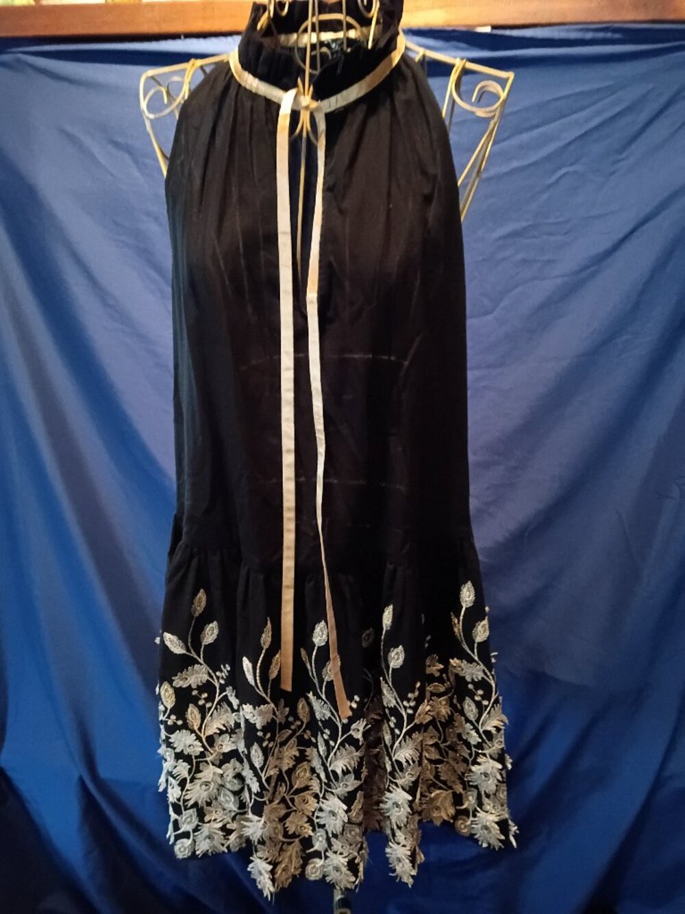 Gently worn beautiful black/gold Dress w/ gold ribbon small